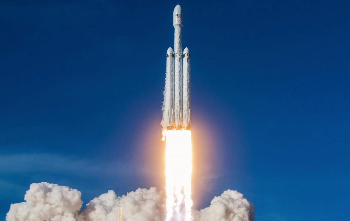 lançamento do Falcon Heavy