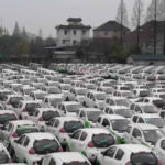 supostos 10.000 carros elétricos abandonados na China -_Serpentza